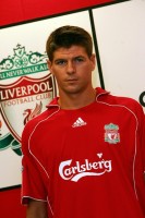 /album/fotogalerie/steven-gerrard-4-jpg/